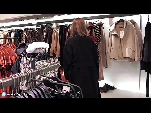❤️ Lesbaninoj masturbas kaj lekas butikon de ĉaso - gin gerson crystal marilyn ❤ Porno fb ĉe ni ﹏